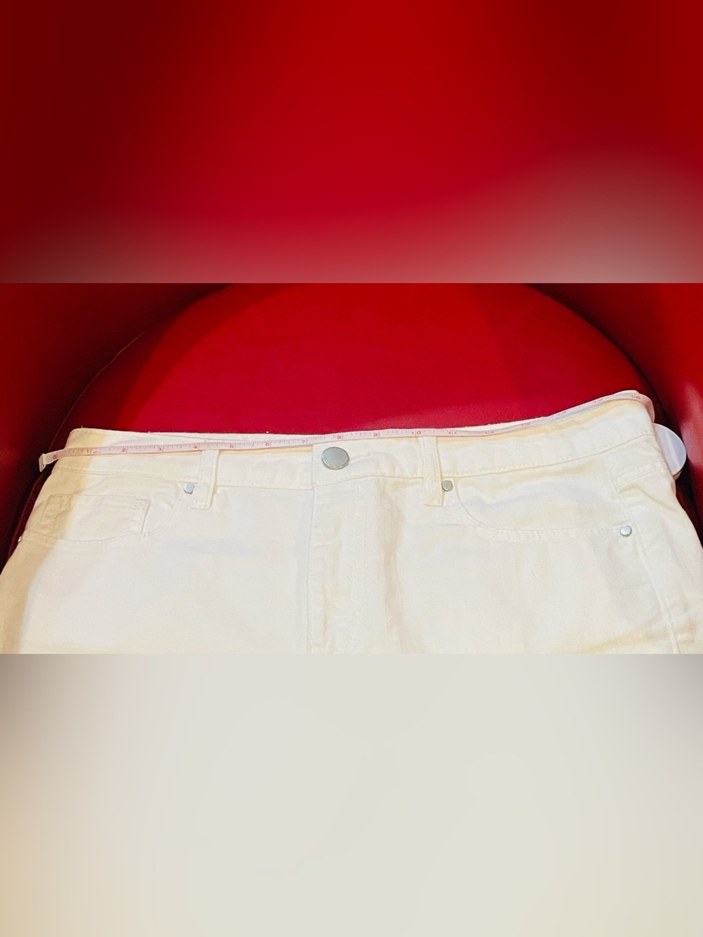 Design Lab Distressed and Frayed Shorts - Picture 3 of 6